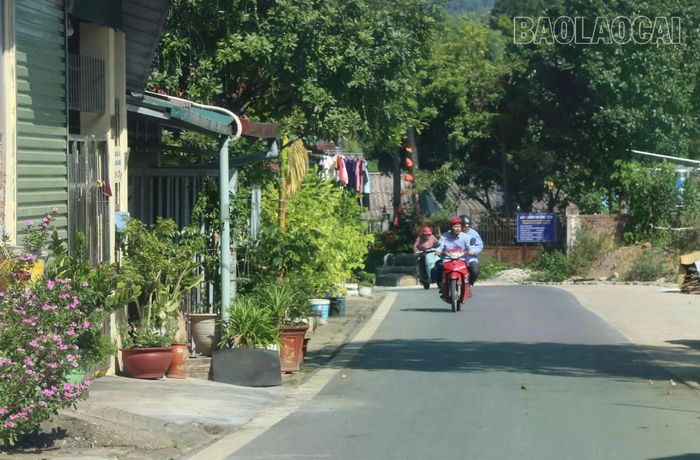 Người dân Lào Cai trong đợt nắng nóng cao điểm tháng 5/2026