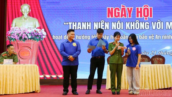 Phần thi kiến thức.