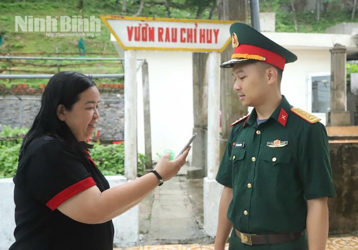 Nhà báo Minh Hảo, Báo và phát thanh, truyền hình Hải Phòng tác nghiệp tại đảo Hòn Mê