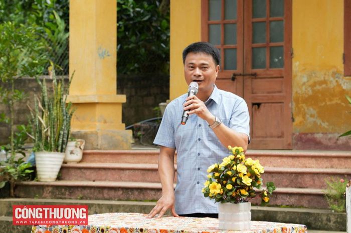 Ông Nguyễn Quang Lịch - Hiệu trưởng Trường Tiểu học Xuân Vân, xã Xuân Vân, tỉnh Tuyên Quang bày tỏ lòng biết ơn sâu sắc tới Ban Biên tập Tạp chí Công Thương, các nhà hảo tâm và đông đảo bạn đọc đã dành sự quan tâm, chia sẻ và hỗ trợ quý báu đối với sự nghiệp giáo dục của nhà trường