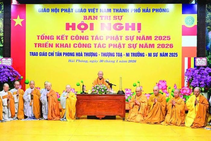 Trao giáo chỉ tấn phong giáo phẩm năm 2025
