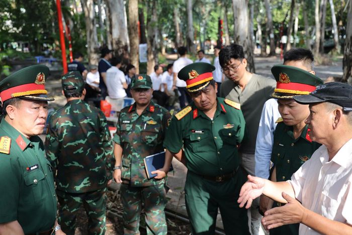Theo các chuyên gia, radar xuyên đất chỉ phản ánh sự thay đổi của địa tầng và chưa thể khẳng định chính xác bên dưới có hài cốt hay các công trình chôn lấp. Tuy nhiên, những tín hiệu thu được là cơ sở khoa học quan trọng để tiến hành bước thăm dò thực địa. Thiếu tướng Nguyễn Thành Trung, Chính ủy Bộ Tư lệnh TP.HCM nhận định khu vực A có khả năng cao là rãnh mộ tập thể chứa hài cốt các liệt sĩ và đồng bào yêu nước đã hy sinh trong cuộc Tổng tiến công và nổi dậy Tết Mậu Thân 1968.