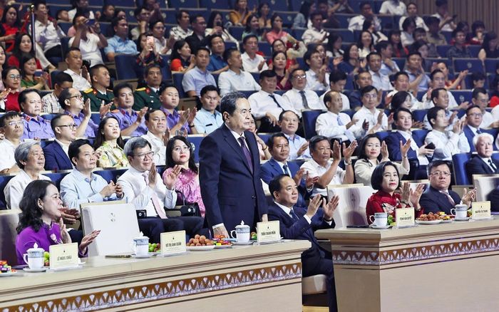 Chủ tịch Quốc hội Trần Thanh Mẫn và các đại biểu dự Lễ trao giải. Ảnh: Doãn Tấn/TTXVN