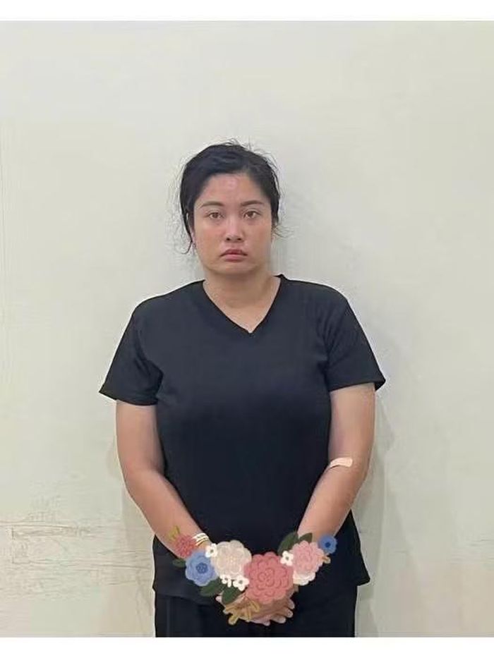 Hoàng Lê Ngọc My tại cơ quan công an