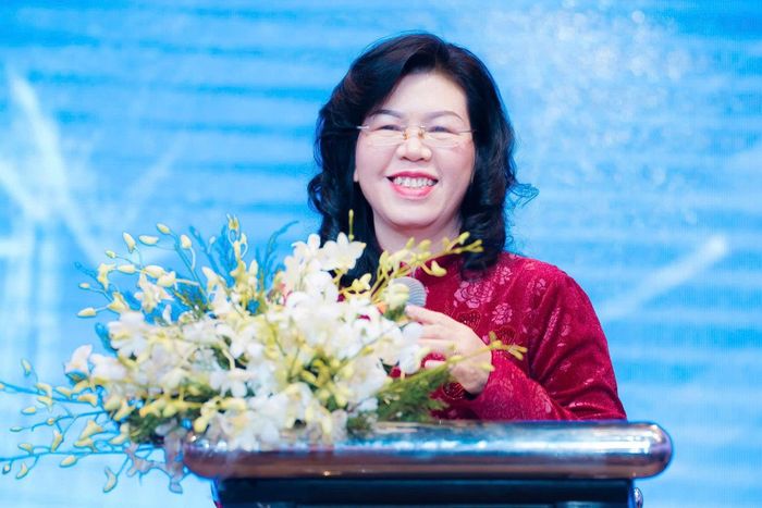 Bà Trương Lê Mỹ Ngọc, Bí thư Đảng ủy, Chủ tịch HĐND phường nhấn mạnh, cộng đồng doanh nghiệp luôn là động lực quan trọng đối với sự phát triển kinh tế - xã hội của địa phương