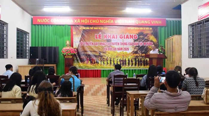 Lễ khai giảng lớp truyền dạy nhạc cụ truyền thống dân tộc M’Nông năm 2026