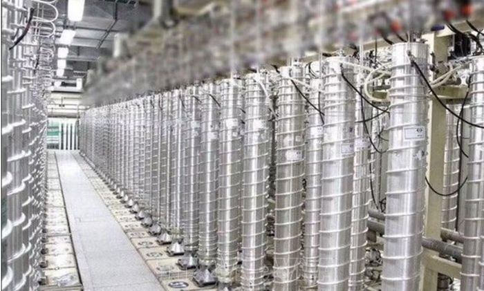 Ngoài yếu tố chủ quyền, chương trình làm giàu uranium còn mang ý nghĩa chiến lược. Công nghệ này có thể phục vụ sản xuất điện hạt nhân, đồng vị phóng xạ cho y học và nhiều lĩnh vực công nghiệp khác.