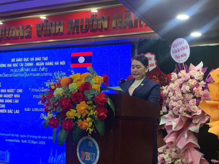 TS. Vongphachanh Vongpadith, Giám đốc Học viện Kinh tế - Tài chính cơ sở miền Bắc phát biểu.
