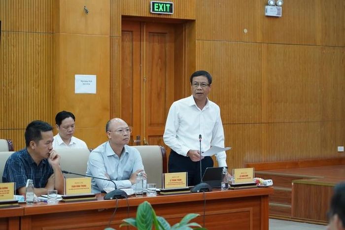 Thứ trưởng Bộ Khoa học và Công nghệ Lê Xuân Định phát biểu tại hội thảo.