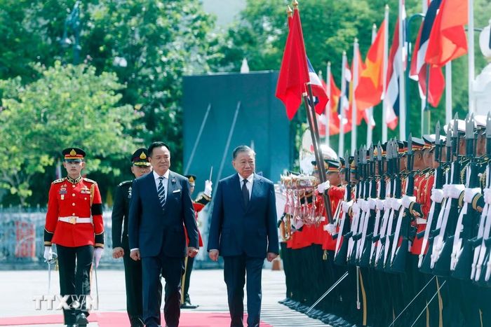 Thủ tướng Thái Lan Anutin Charnvirakul tiếp Tổng Bí thư, Chủ tịch nước Tô Lâm thăm Thái Lan ngày 28-5. Ảnh: TTXVN