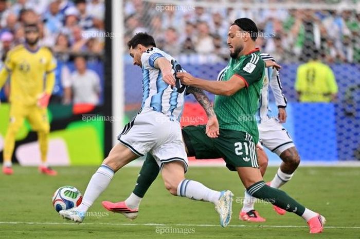  Messi cùng đồng đội Argentina dự báo gặp nhiều khó khăn ở cuộc đụng độ Áo. Ảnh: EPA. 