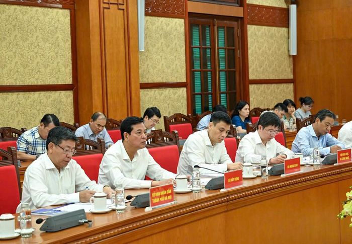 Các đại biểu tham dự cuộc họp. Ảnh: NHÂN DÂN