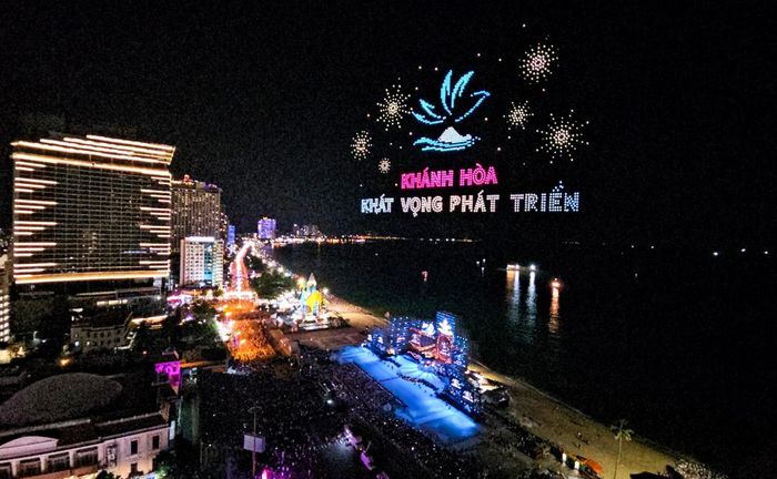 Festival biển từ lâu đã trở thành thương hiệu của ngành du lịch Khánh Hòa. Ảnh: CÔNG ĐỊNH