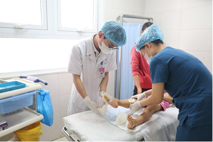 Nhiều trẻ gặp tai nạn thương tích cần phẫu thuật và điều trị dài ngày