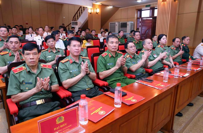 Các đại biểu tham dự buổi lễ. Ảnh: Phạm Kiên - TTXVN