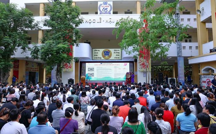 Trường THPT Trần Nhân Tông tổ chức gặp gỡ học sinh trúng tuyển lớp 10, năm học 2026 - 2027. Ảnh: Thanh Tùng - TTXVN