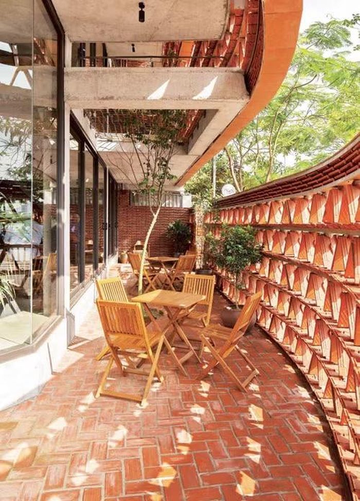 Một góc không gian Ngói (Hà Nội) do kiến trúc sư Đoàn Thanh Hà, Văn phòng H&amp;P Architects, thiết kế.