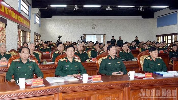 Đại biểu tham dự hội thảo.