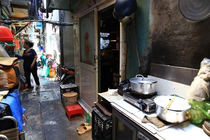 Khu vực rộng khoảng 4.350 m², nằm giữa các tuyến đường Nguyễn Thái Học, Võ Văn Kiệt, Yersin và hẻm 3 Yersin