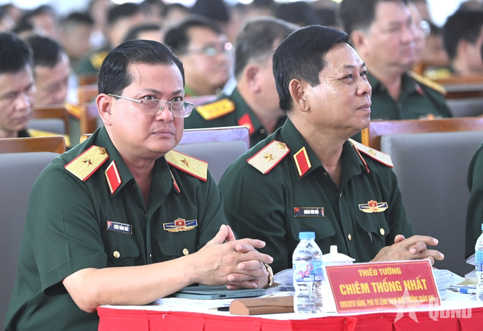Lãnh đạo Quân khu 9 tham dự khai mạc diễn tập.