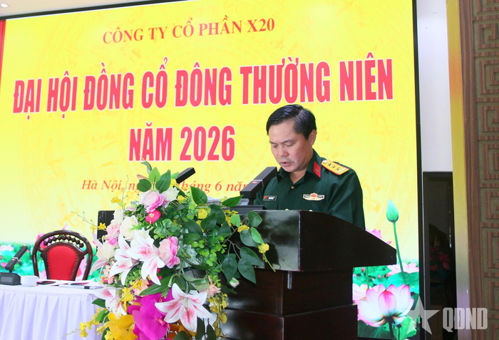  Thượng tá Chu Văn Đệ, Chủ tịch HĐQT Công ty cổ phần X20 báo cáo một số nội dung của HĐQT năm 2025. 