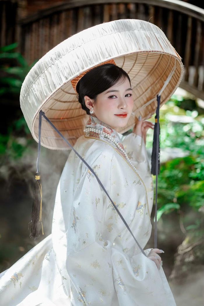 Sở thích lớn nhất, cũng là niềm đam mê cháy bỏng của Thanh Vy, chính là du lịch và chụp ảnh.