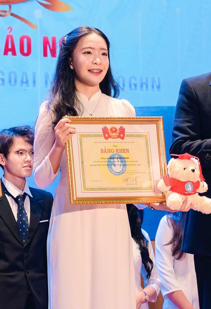 Nguyễn Bảo Ngọc - ‘Sinh viên 5 tốt’ cấp T.Ư, năm học 2024 - 2025.