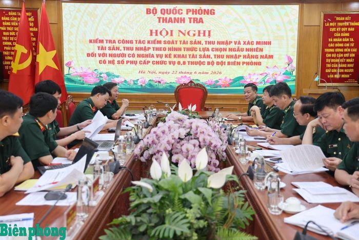 Ngay sau hội nghị, Đoàn kiểm tra Thanh tra Bộ Quốc phòng làm việc với Cục Chính trị Bộ đội Biên phòng và các cơ quan chức năng liên quan. Ảnh: Xuân Khoa