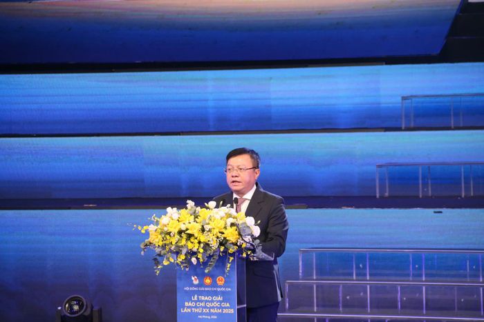 Ông Lê Quốc Minh phát biểu tại Lễ trao giải