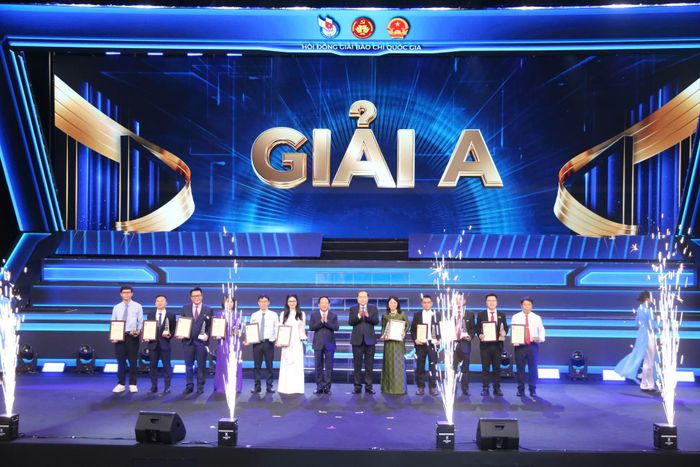 11 tác phẩm được trao giải A.