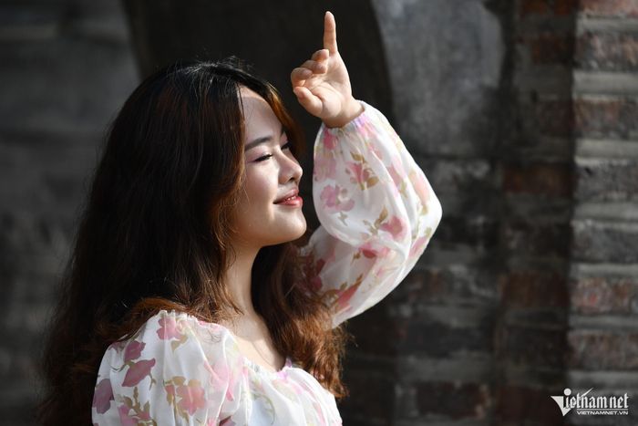 Thời tiết Hà Nội dịu mát trước khi nắng nóng gay gắt. Ảnh: Nam Khánh