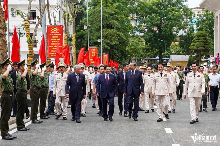 Tổng Bí thư, Chủ tịch nước Tô Lâm thăm trường đào tạo đầu tiên của ngành Công an