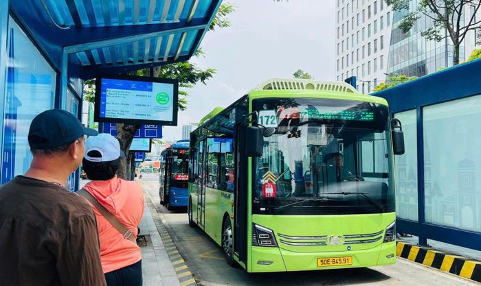 Xe buýt điện tuyến 172 từ trung tâm TPHCM đi Vũng Tàu. Ảnh: Trung tâm Quản lý giao thông công cộng TPHCM