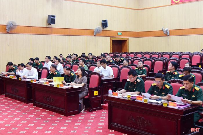 Đại biểu tham gia hội nghị.