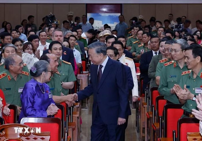 Tổng Bí thư, Chủ tịch nước Tô Lâm dự Lễ kỷ niệm 80 năm Ngày truyền thống Học viện An ninh nhân dân. (Ảnh: Phạm Kiên/TTXVN)
