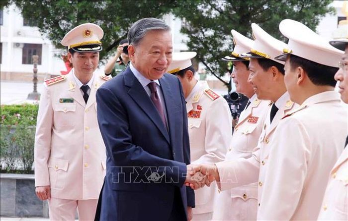 Tổng Bí thư, Chủ tịch nước Tô Lâm tới dự Lễ kỷ niệm 80 năm Ngày truyền thống Học viện An ninh nhân dân. Ảnh: Phạm Kiên/TTXVN