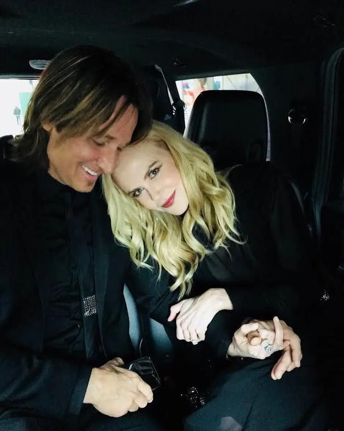 Keith Urban gửi lời chúc mừng sinh nhật tới vợ cũ Nicole Kidman.