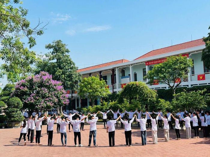 Nhà trường mong thế hệ trẻ sẽ được bảo vệ tốt hơn trước những hiểm họa từ khói thuốc