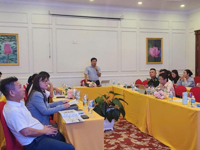 Ông Huỳnh Tấn Hải, Phó Giám đốc Sở Công Thương tỉnh Khánh Hòa phát biểu tại hội nghị. Ảnh: ĐVCC