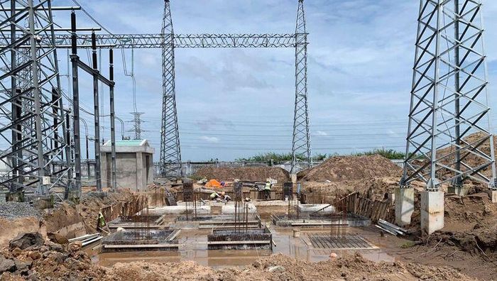 TP. Hồ Chí Minh tập trung tháo gỡ vướng mắc về giải phóng mặt bằng, quy hoạch, nhằm đẩy nhanh tiến độ các dự án lưới điện, bảo đảm điện cho giai đoạn phát triển mới. Ảnh: LICOGI 16.