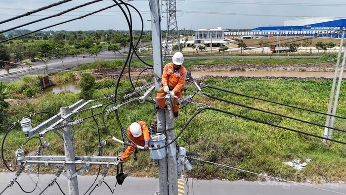 Việc rà soát, bổ sung Quy hoạch điện VIII điều chỉnh nhằm bảo đảm đáp ứng nhu cầu điện cho phát triển kinh tế - xã hội giai đoạn tới. Ảnh: Võ Danh