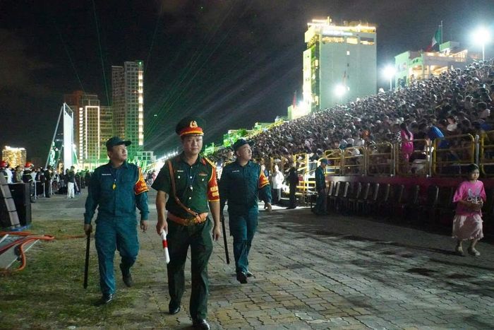 Tổ bảo vệ khu vực khán đài DIFF 2026.