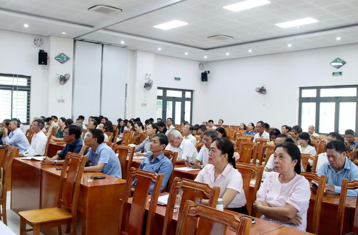 Các đại biểu tham dự hội nghị. Ảnh: TRỌNG HUY