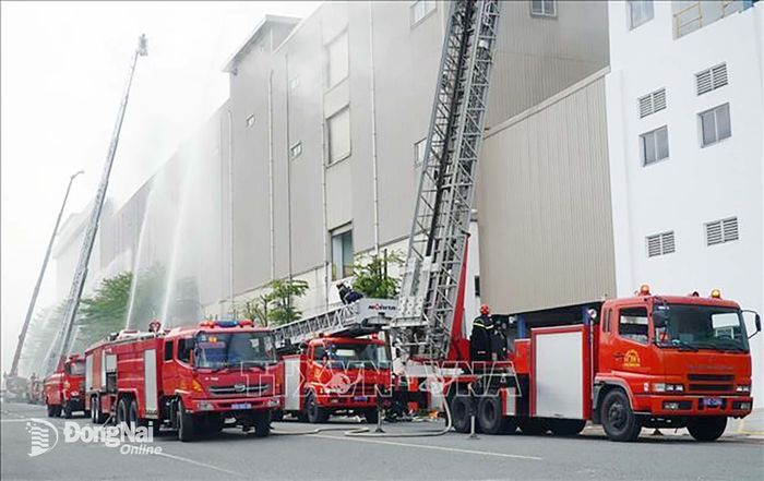 Diễn tập phương án chữa cháy, CNCH huy động nhiều lực lượng (phương án cấp Bộ Công an) tại Công ty TNHH Hưng nghiệp Formosa năm 2022