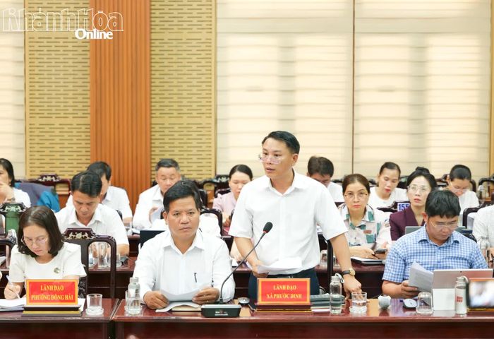 Lãnh đạo xã Phước Dinh kiến nghị tăng cường hướng dẫn chuyên môn, nghiệp vụ, bồi dưỡng chuyên sâu theo từng lĩnh vực.
