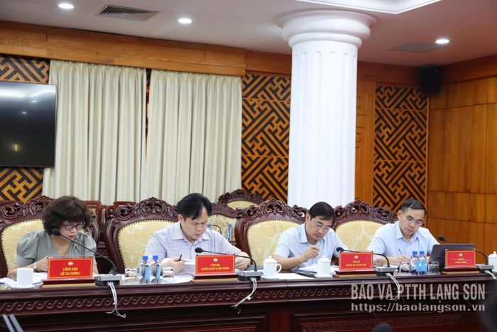 Các đại biểu tham dự hội nghị