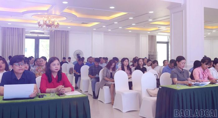 Các đại biểu tham dự lớp tập huấn.