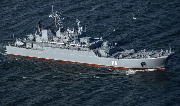 Tàu đổ bộ Aleksandr Shabalin của Hạm đội Baltic. Ảnh: Militarnyi