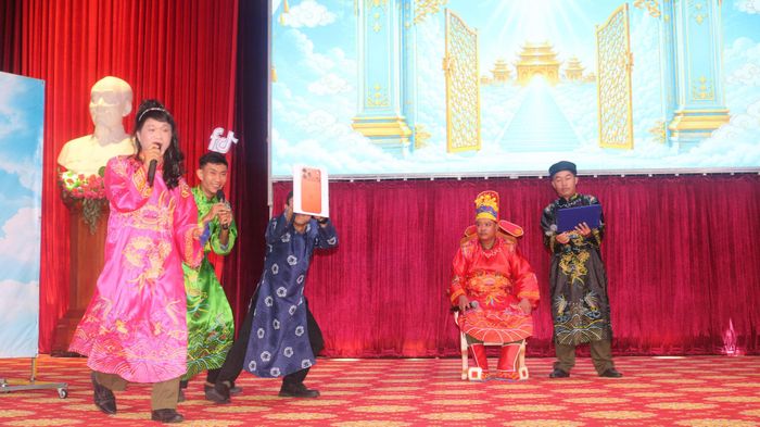 Phần thi tài năng của đội xã Tuyên Quang