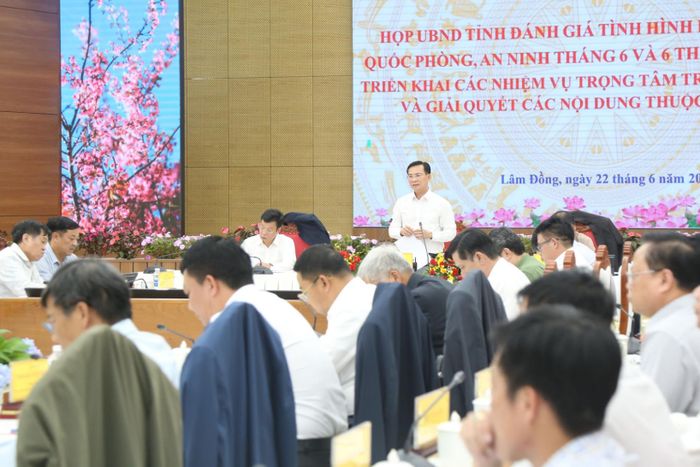 Ủy viên Ban Chấp hành Trung ương Đảng, Phó Bí thư Tỉnh ủy, Chủ tịch UBND tỉnh Hồ Văn Mười yêu cầu quá trình thực hiện nhiệm vụ phải gắn trách nhiệm cụ thể từng cá nhân, đơn vị liên quan